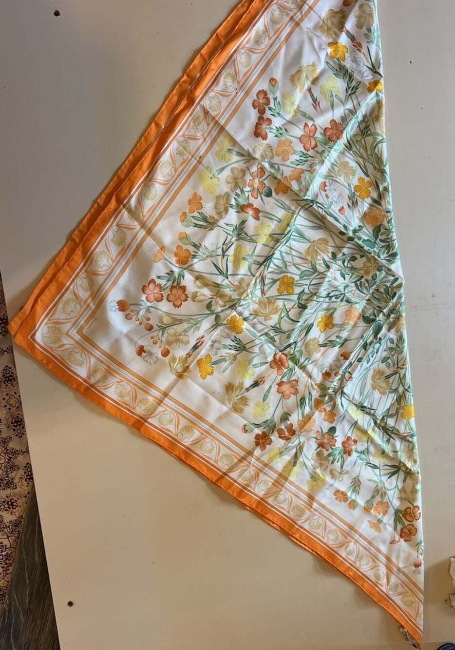 Hermes Oeillet Sauvages Et Autres Caryophyllees Silk Scarf Orange